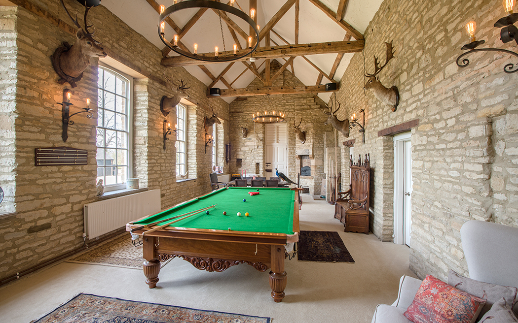 Wedding Venues in Bedfordshire, Eastern Hinwick House UK Wedding