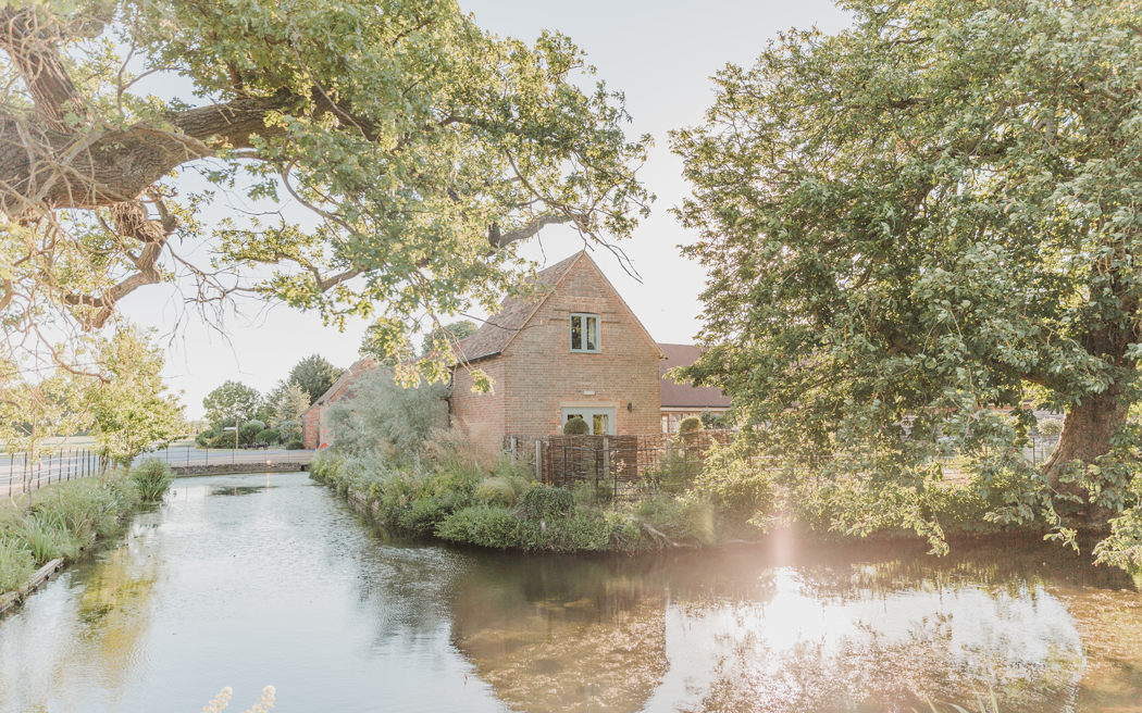 Wedding Venues In Cambridgeshire Eastern Bassmead Manor Barns