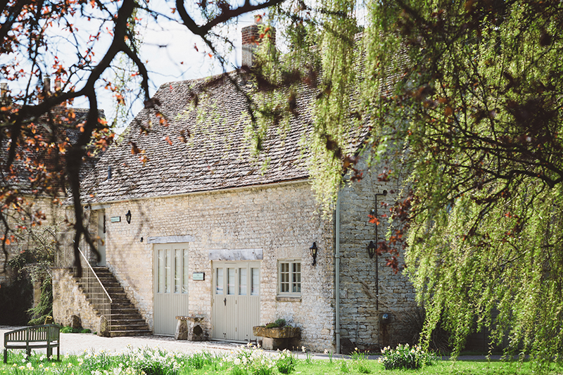 Caswell House - Oxfordshire Wedding Venue