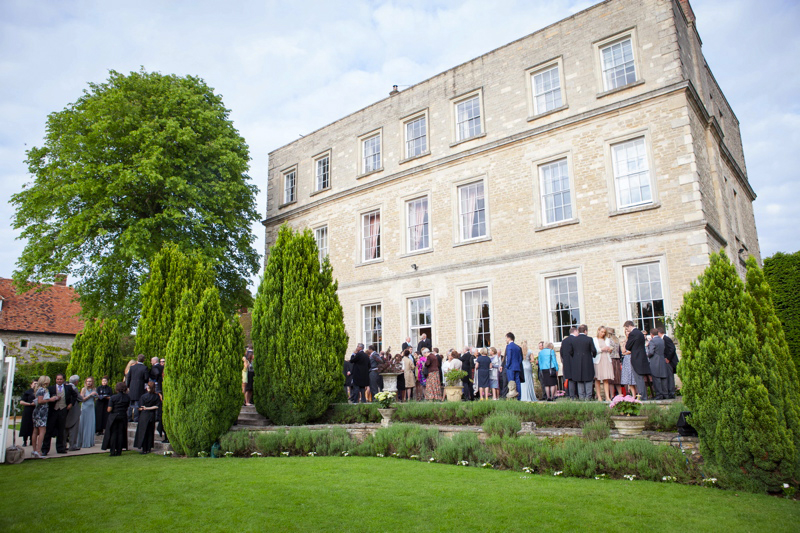 Coco Welcomes Newington House Oxfordshire Uk Wedding Venues