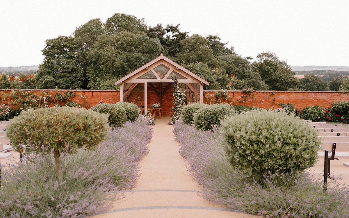 Upton Barn & Walled Garden
