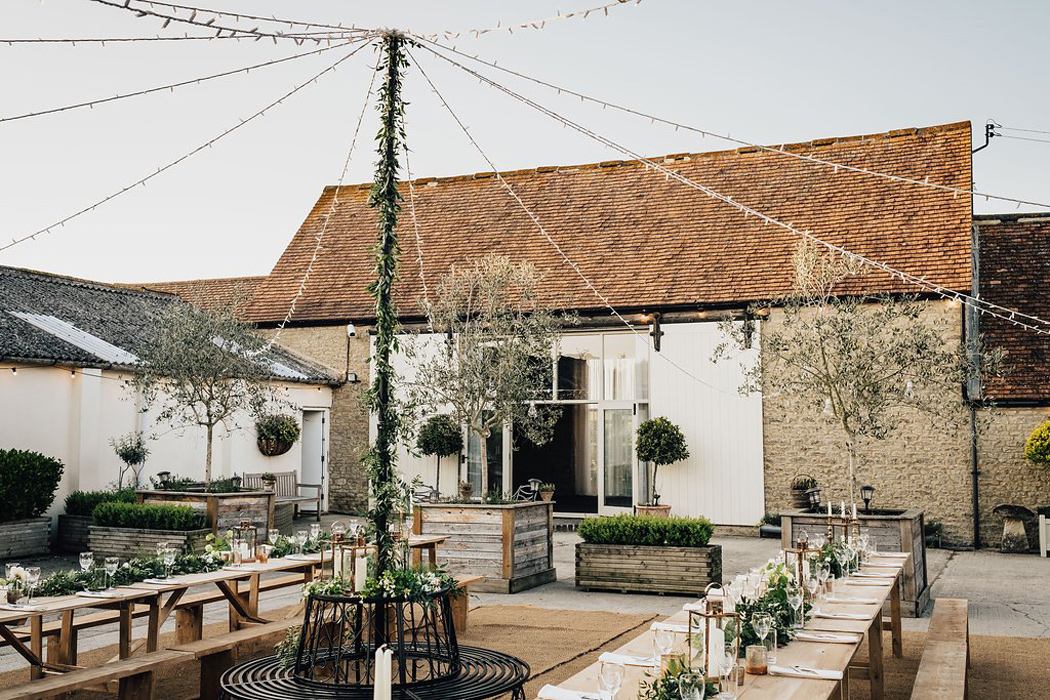 Stratton Court Barn A Hidden Gem In North Oxfordshire Uk