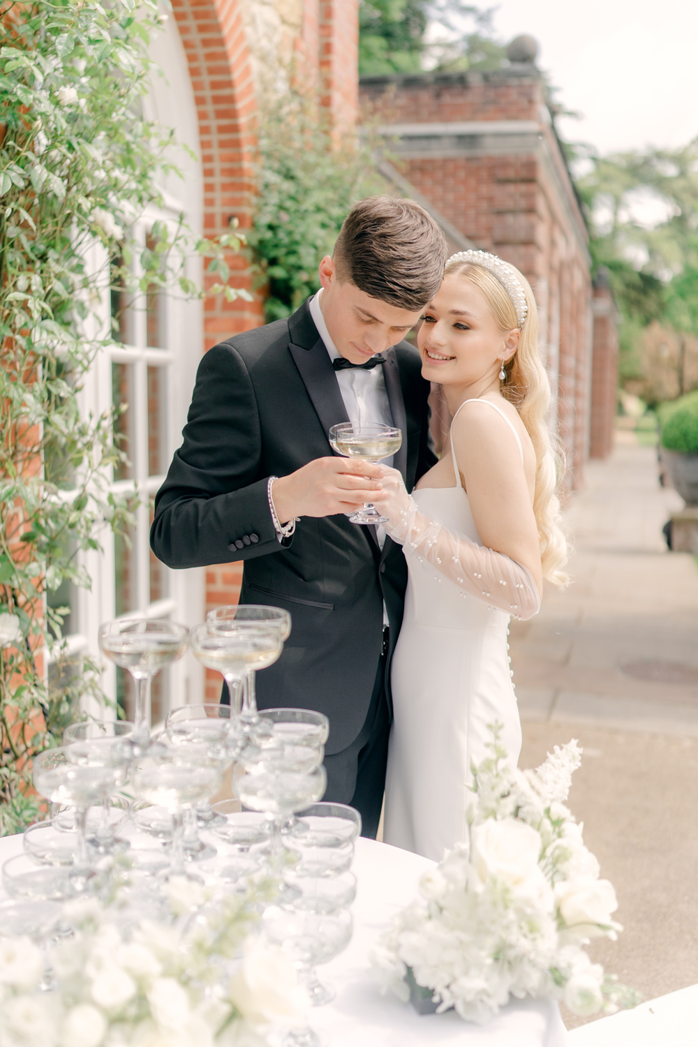 https://cocoweddingvenues.co.uk/wp-content/uploads/2023/07/romantic-elegance-at-the-orangery-in-kent-28.jpg