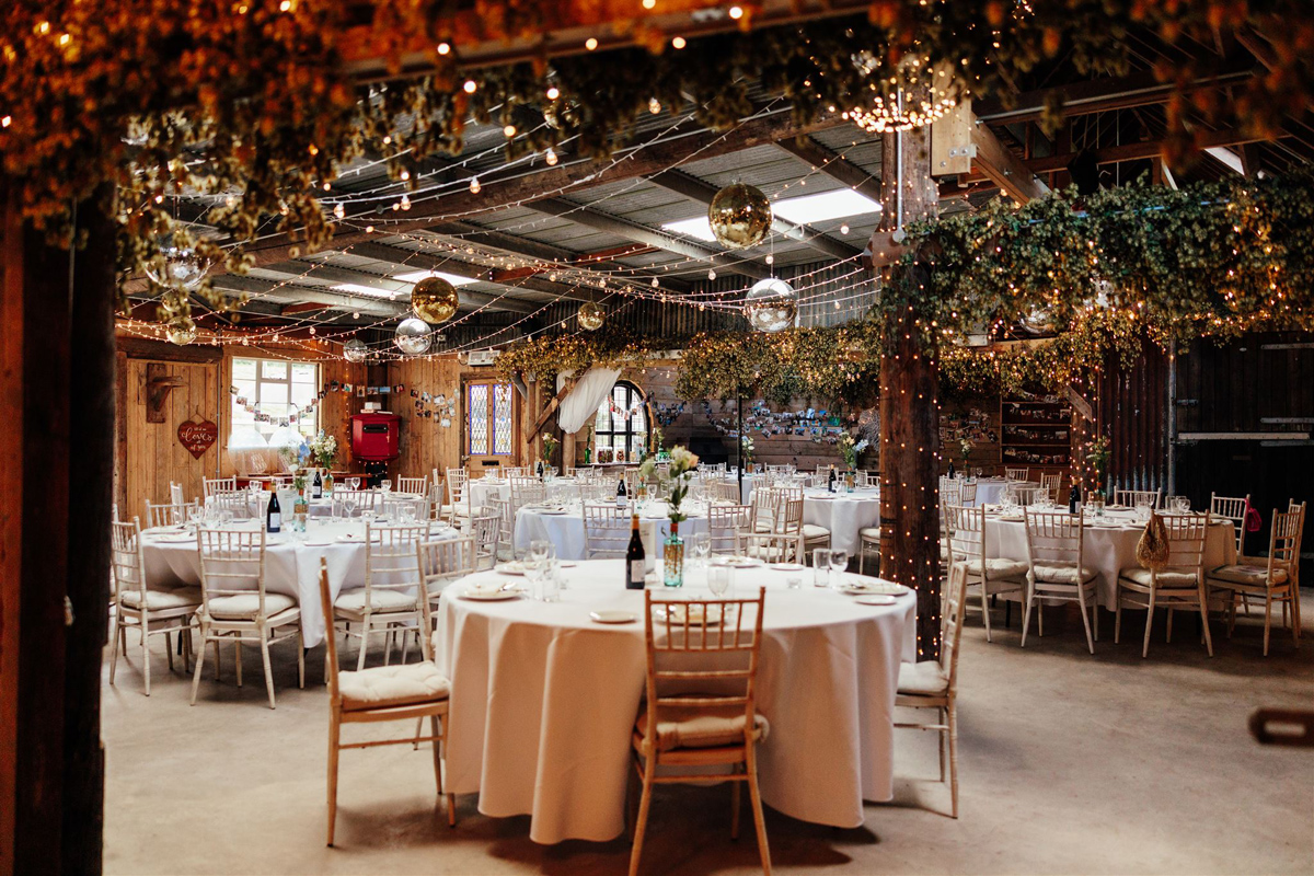 Oak Tree Barn